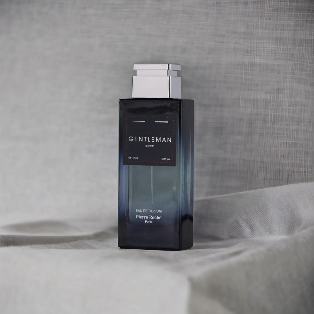 Gentleman perfume for men Pierre Roché collection – Royal Azur